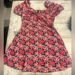 Floral SHEIN dress size M